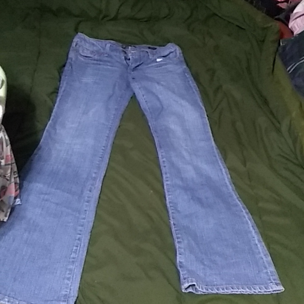 Two Jean bundle size 7/8